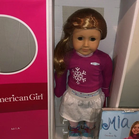 AMERICAN GIRL MIA Doll NEW - Picture 13 of 17
